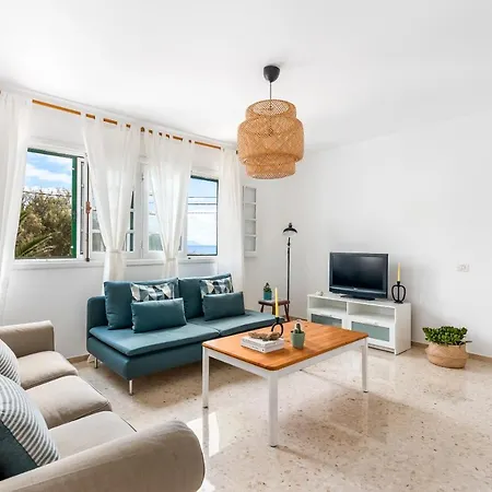 Rooftop Terrace Apartment With Beach Views Semesterbostad *